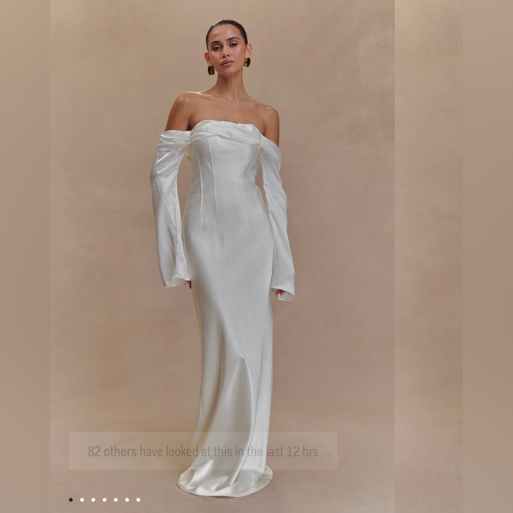 Meshki Giselle Off Shoulder Dress XS